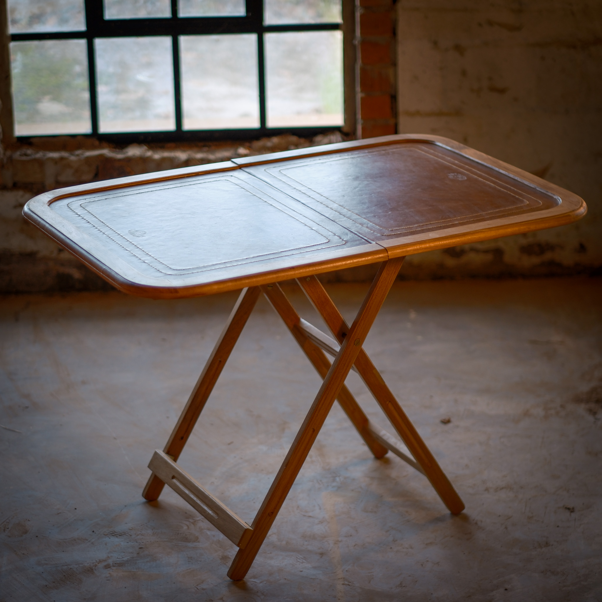 Klaserie Leather Folding Table