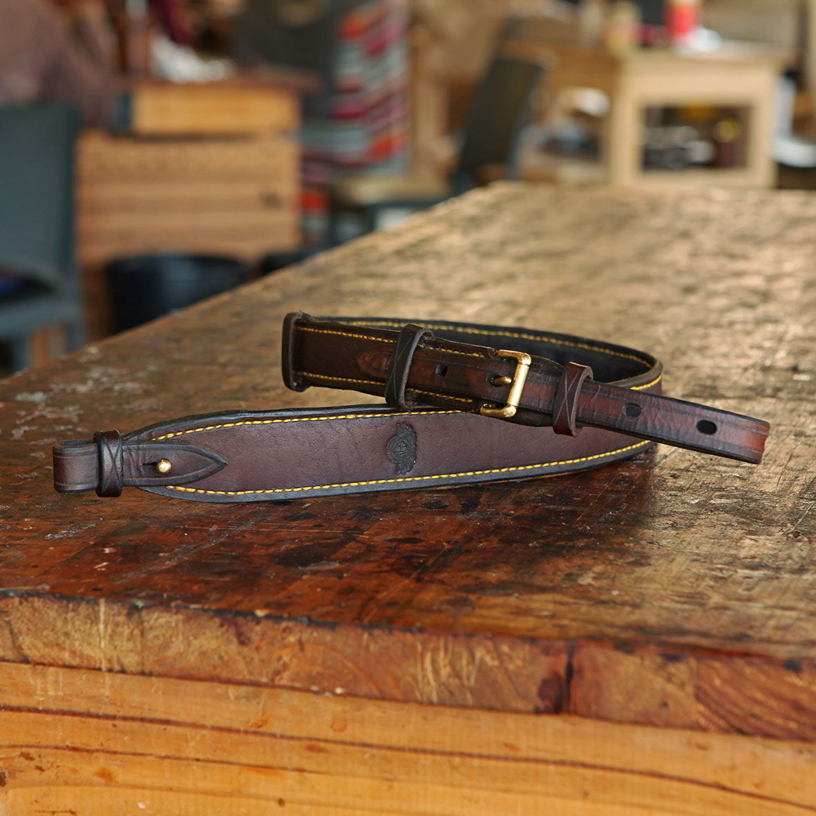 The Graaff-Reinet Rifle Sling | Leather 45mm